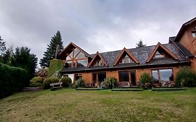 Hostería Casa del Lago Bed&Breakfast